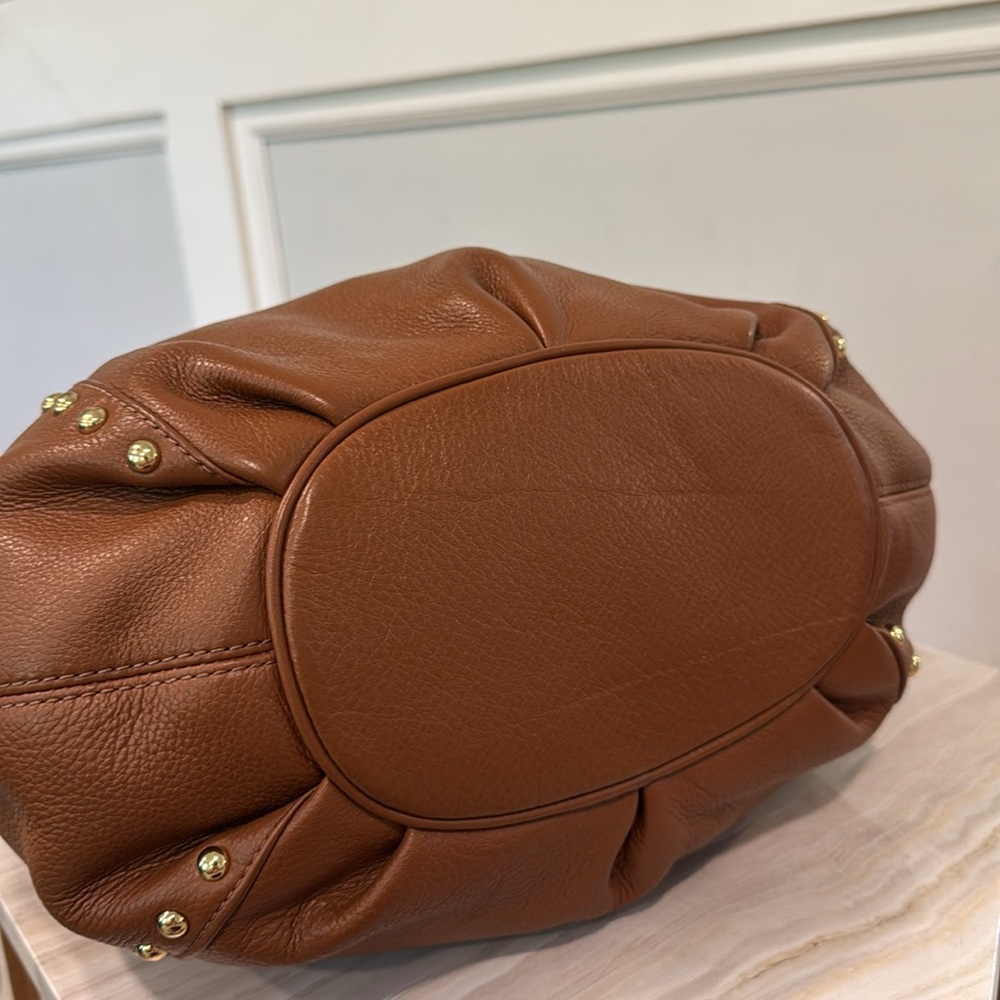 Michael Kors Bag  Brown Pebbled Leather Hobo Bag with Gold Studs and Gold Chain - Picture 8 of 17